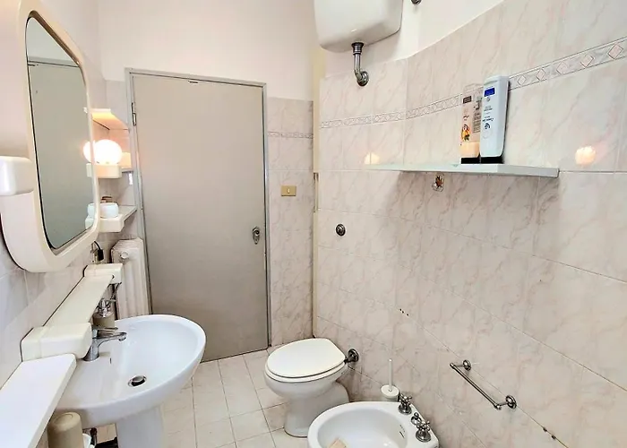 Appartamento Big House - Vicino 20 Minuti Da Pisa E Lucca *